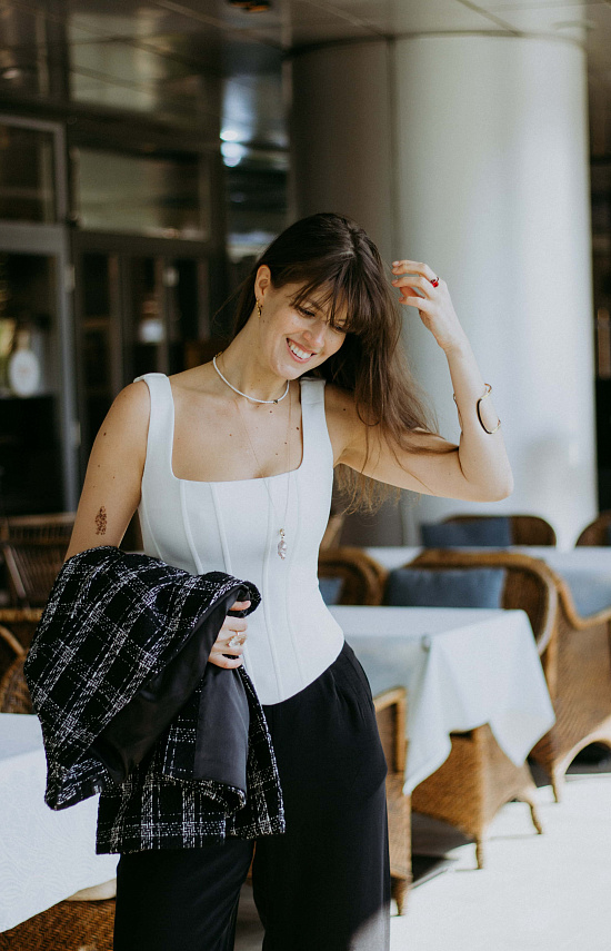 Корсет из костюмной ткани, белый